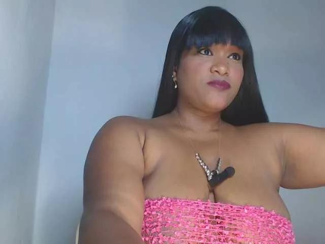 Chocolate13 on BongaCams 