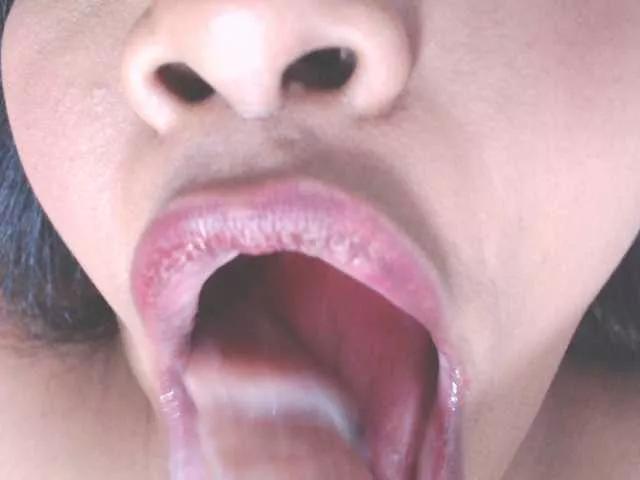 Chocolate13 on BongaCams 
