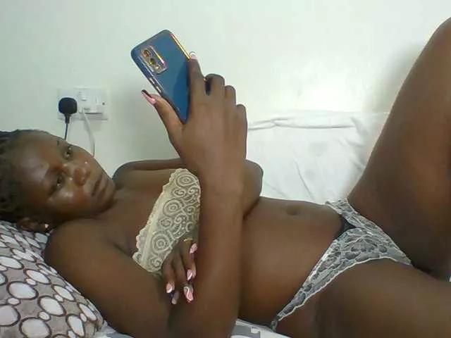 Chocolateskin4 on BongaCams 
