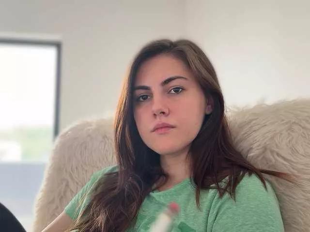 Offline claireheart on BongaCams