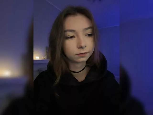 CrazyAleona on BongaCams