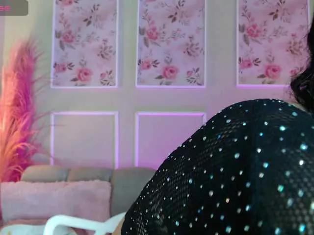 CurlyDani on BongaCams