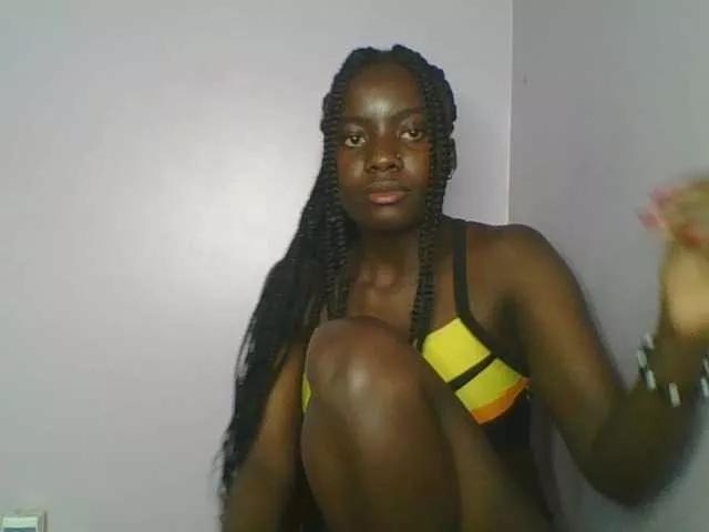 Cutiechoco on BongaCams