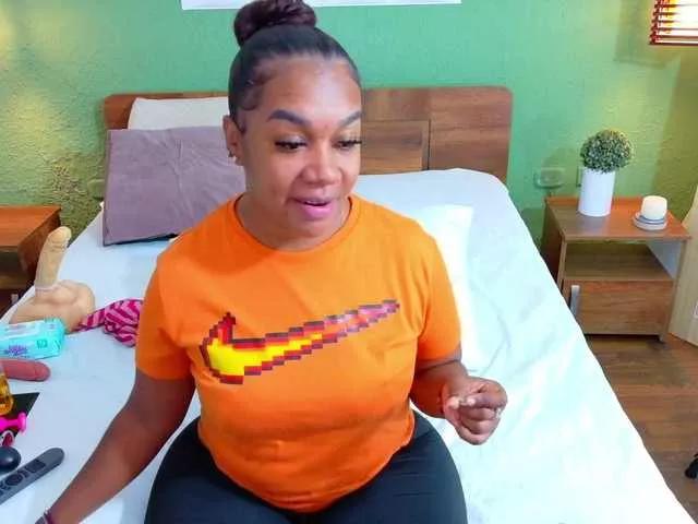 DANAABROWN on BongaCams 