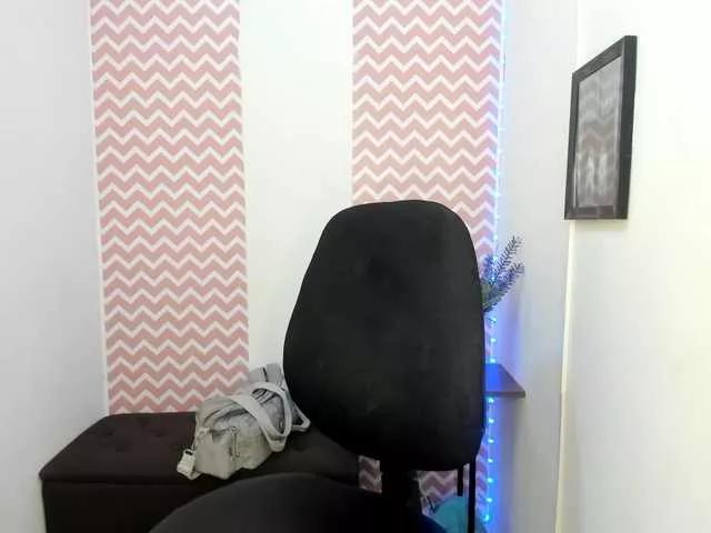 Dayanacarson on BongaCams 