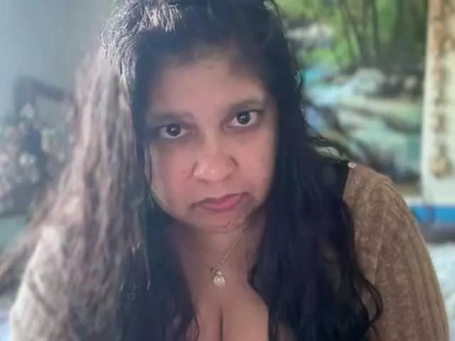 DUMBHOEMELANIE on BongaCams