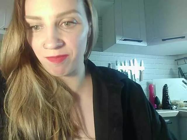 Edena on BongaCams 