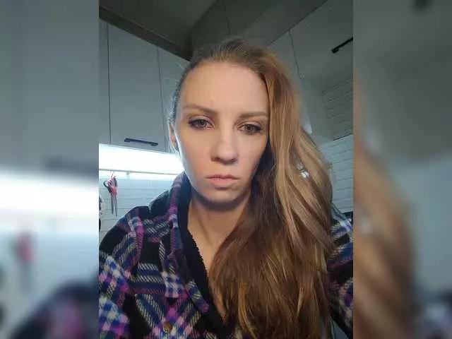 Edena on BongaCams 