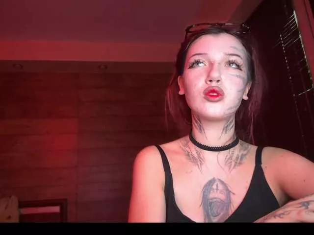 ElliKitty on BongaCams