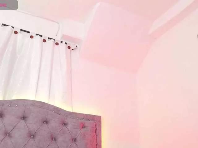 Emmaa-love on BongaCams 