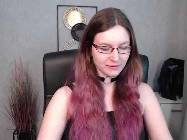 EmmaHeart on BongaCams 