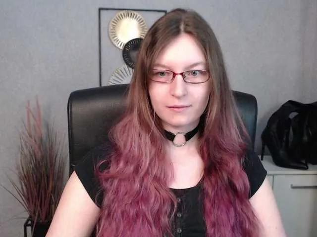 EmmaHeart on BongaCams 