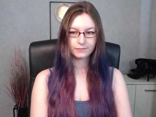 EmmaHeart on BongaCams 