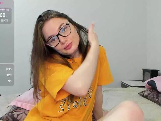 EmmaWatson on BongaCams 