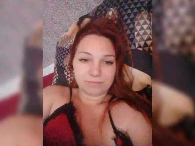 EstelleMillie on BongaCams 