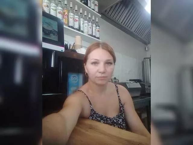 EstelleMillie on BongaCams 
