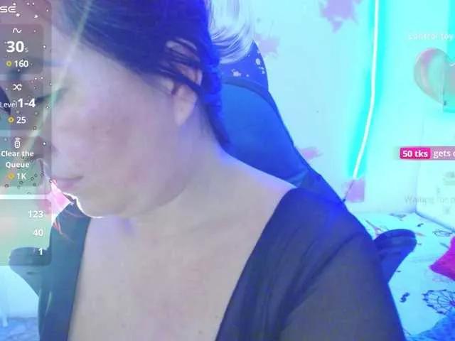 Evelyn-mature19 on BongaCams