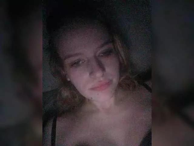 EvelynXKukla on BongaCams 