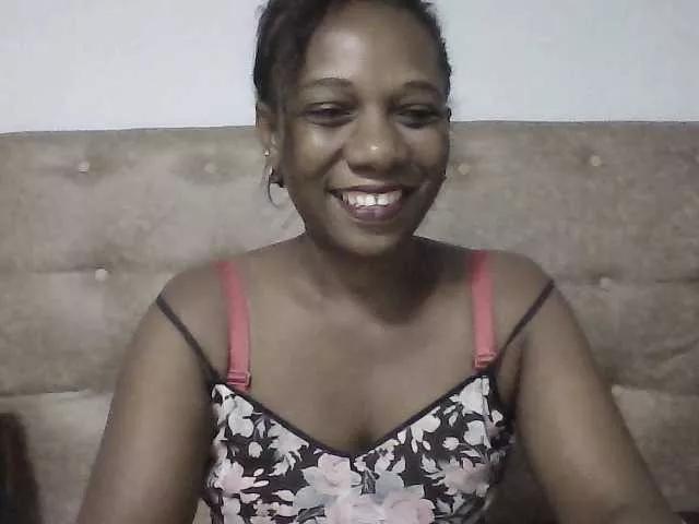 Freechat Faozia on BongaCams
