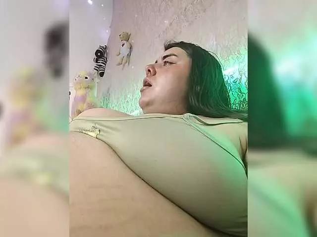 Flonox-virgo0 on BongaCams