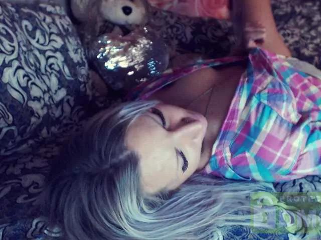 Gasoli_ne on BongaCams