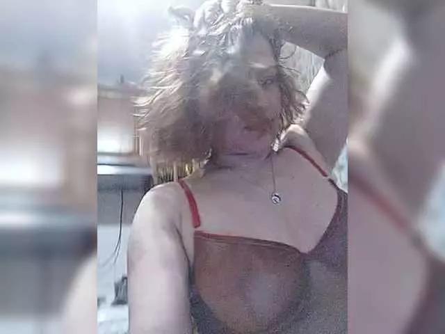 Good-woman on BongaCams 