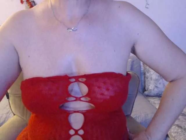 goodSnowQueen on BongaCams 