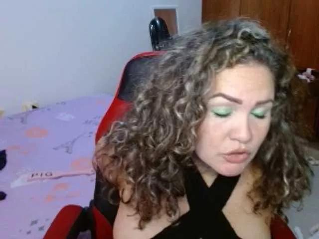 helenca1980 on BongaCams 