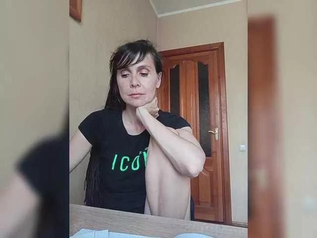 Hellenalonenochka on BongaCams 
