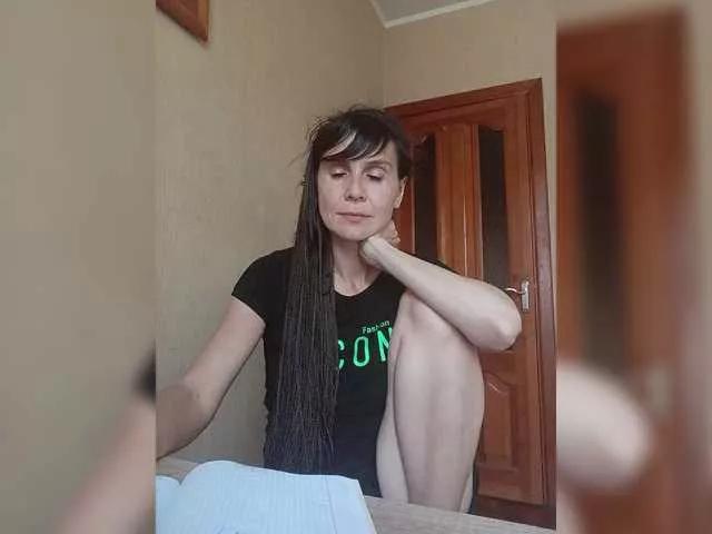 Hellenalonenochka on BongaCams 