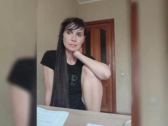 Hellenalonenochka on BongaCams