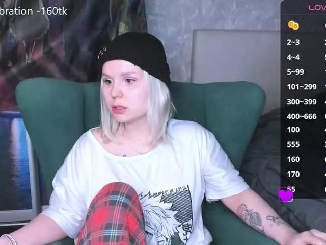 hellfire-club on BongaCams 