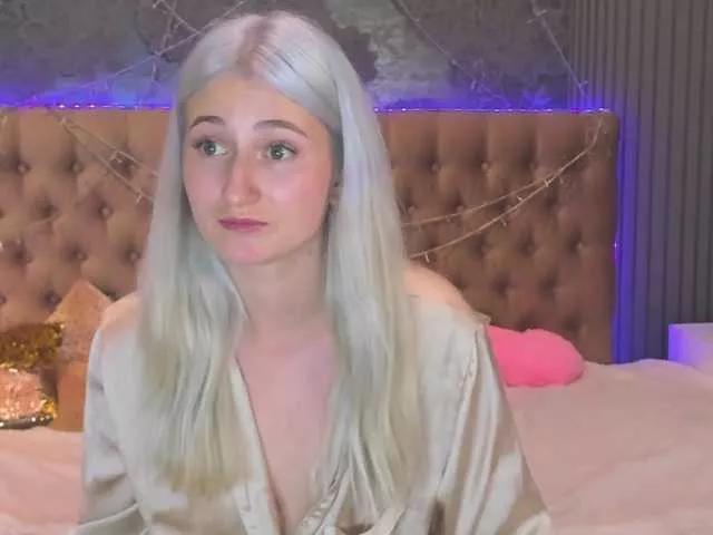 HollyTaillor on BongaCams