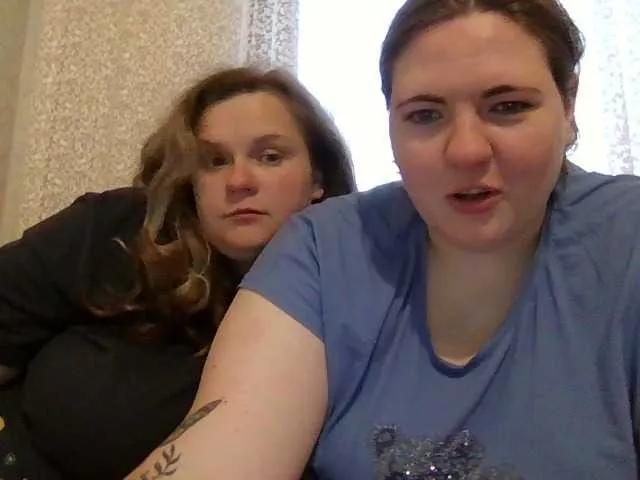 HollyXEva on BongaCams 