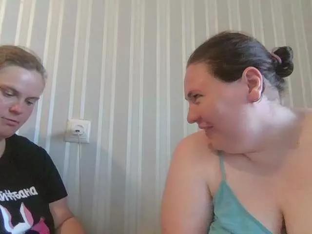 HollyXEva on BongaCams 