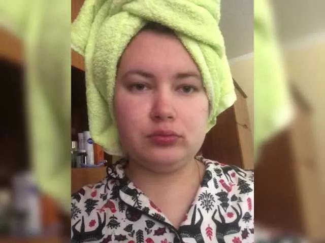 HoneyLena69 on BongaCams