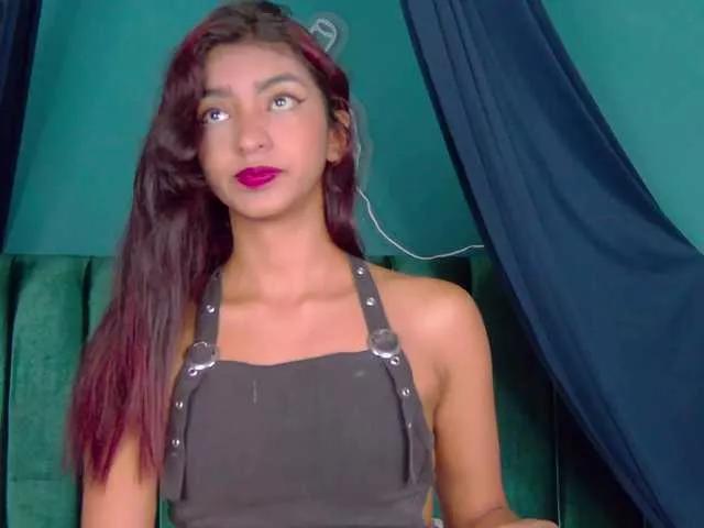Hottie-Veronica on BongaCams 