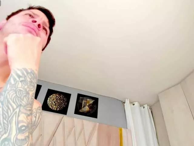 hottstuffxxx on BongaCams 