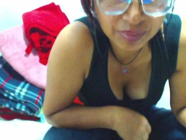 HOTTTSKIN on BongaCams 