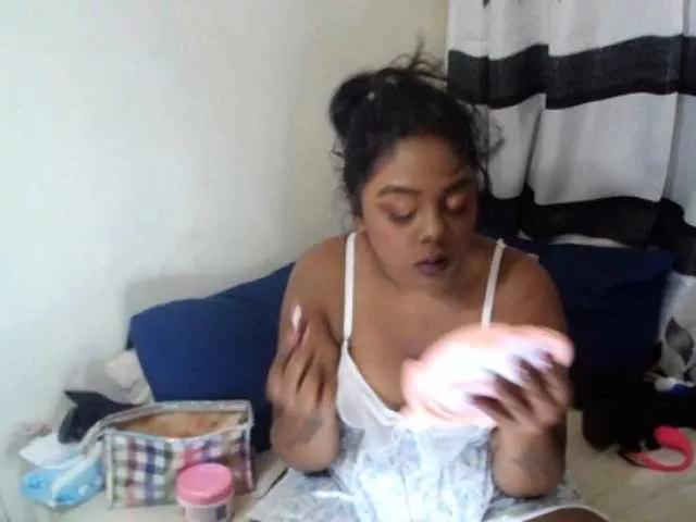 IndianFire00 on BongaCams 
