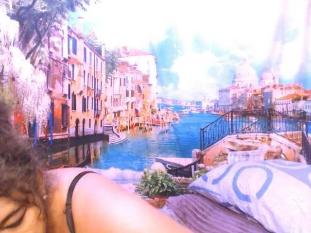 indianstar75 on BongaCams 