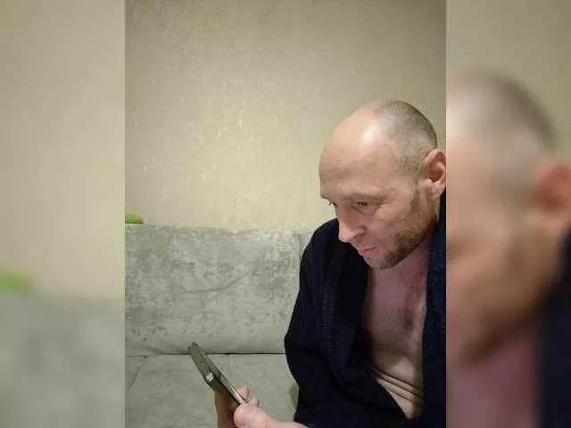 Innokentiy449 on BongaCams 