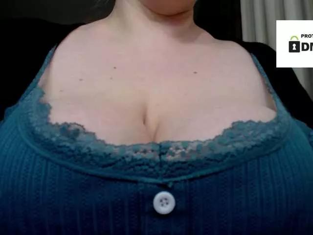 Irishka14 on BongaCams 
