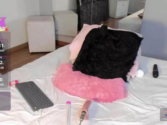 Isa-Jonness on BongaCams