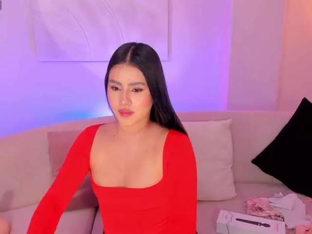 IsabellaHill on BongaCams