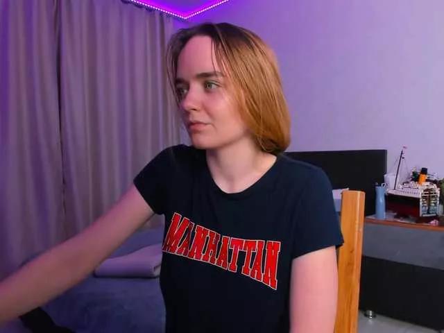 Freechat JanetShy on BongaCams