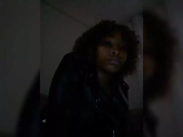 Jolly5 on BongaCams 