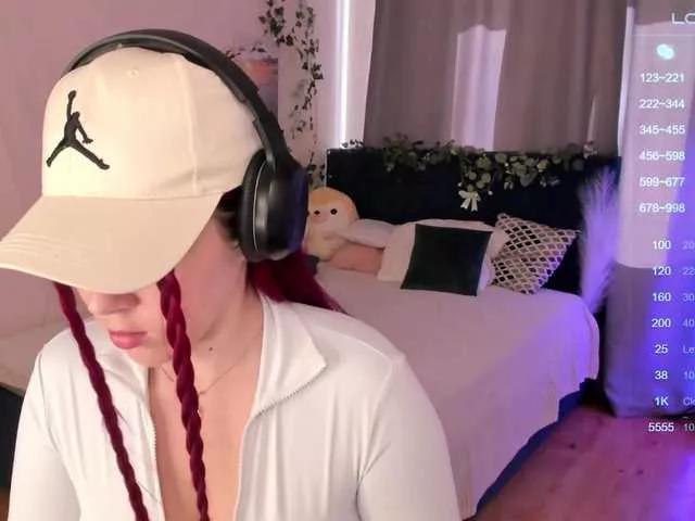 KarenDeMeow on BongaCams