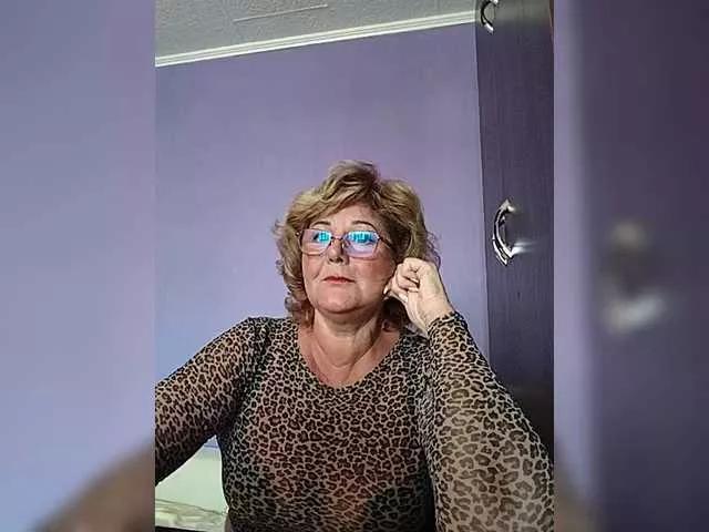 KarinkaSweet on BongaCams
