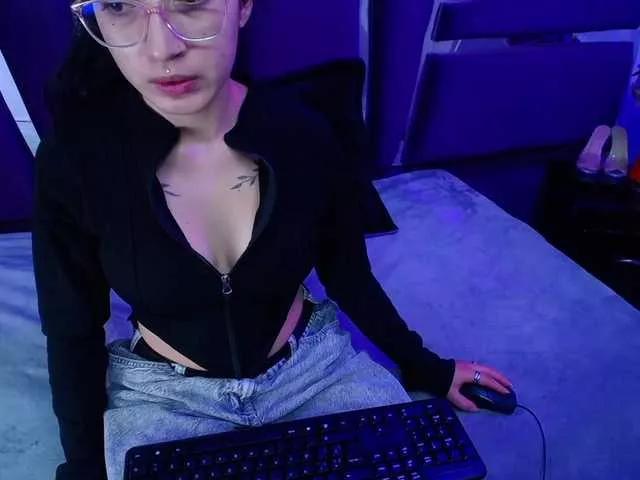 kattyqueenn on BongaCams 